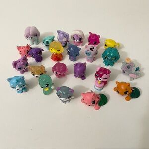 Lot of 23 Hatchimals Animal Figures Toys